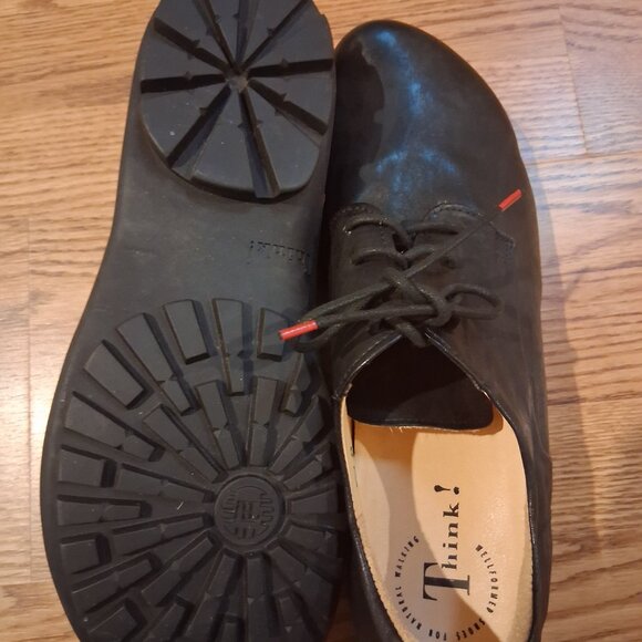 Think! Men's Black Leather Oxfords - Picture 2 of 2